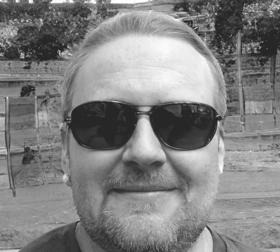 Dmitri Kowalski headshot